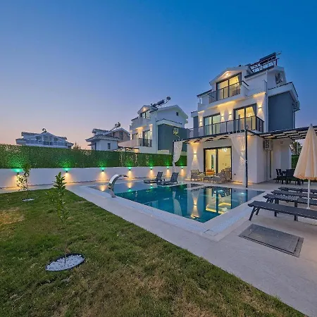 Villa Detached With Private Pool In Oeluedeniz, Fethiye