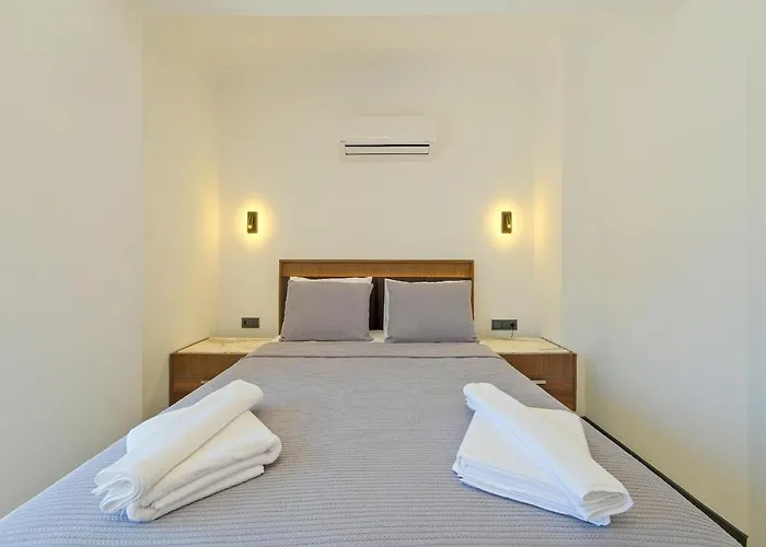 Detached With Private Pool In Oeluedeniz, *