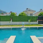 Detached With Private Pool In Oeluedeniz, Villa Fethiye