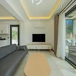 Detached With Private Pool In Oeluedeniz, Villa Fethiye