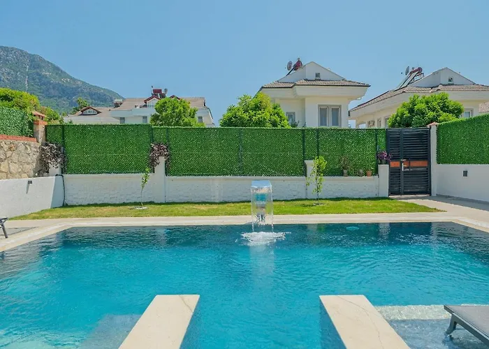 Detached With Private Pool In Oeluedeniz, Villa Fethiye